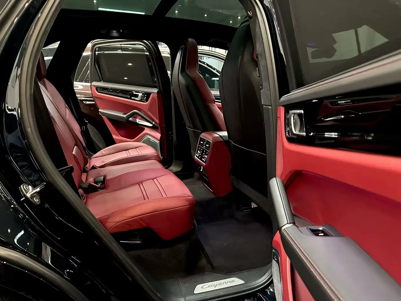 Porsche Cayenne 2020 Cayenne Turbo 4.0T фото 8