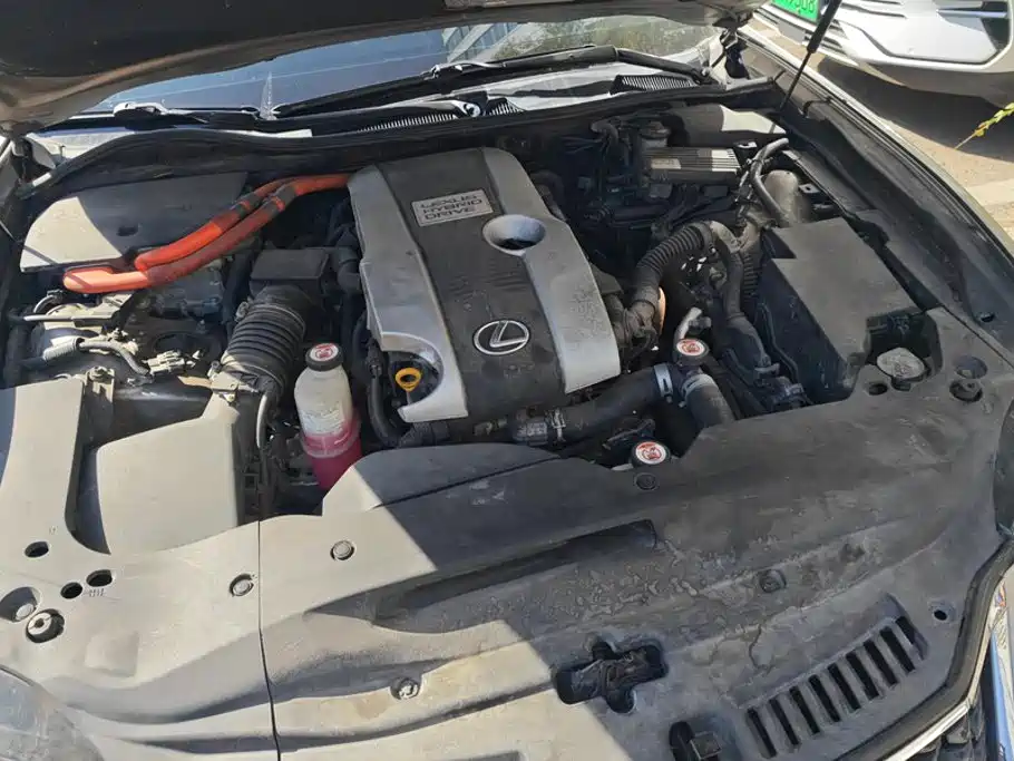 Lexus GS 2017 2016 300h Leading Edition