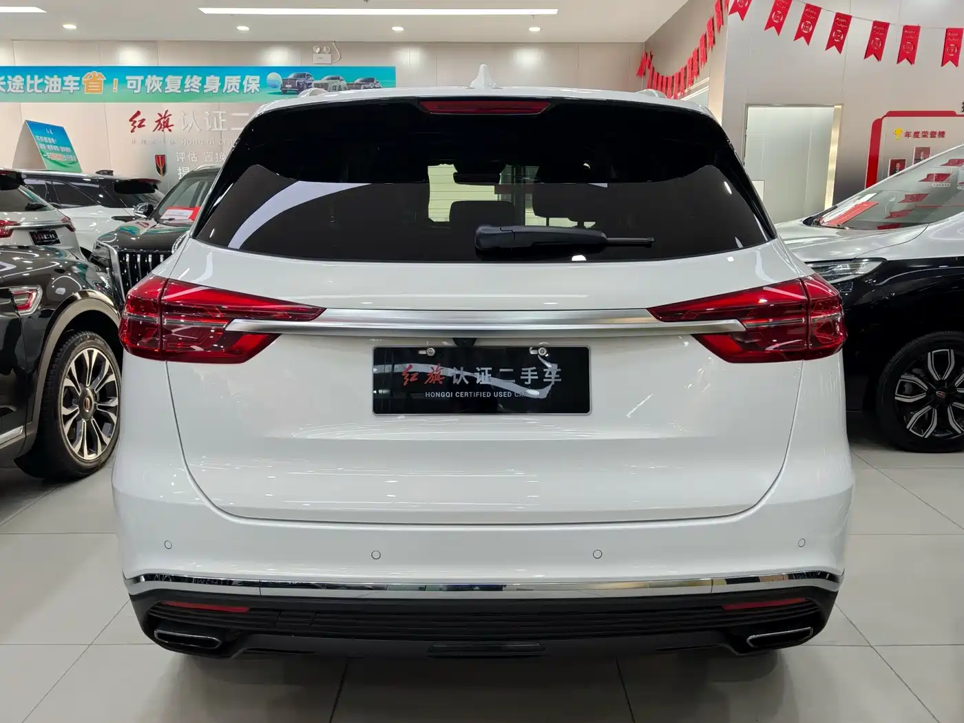 Hongqi HS5 2022 2.0T Smart Connect Flagship AWD Edition фото 9