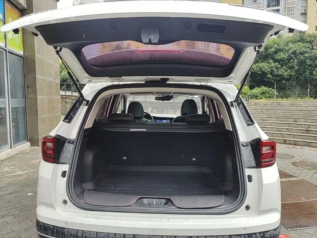 Changan CS35 PLUS 2019 2018 1.6L Automatic Smart Connect China V