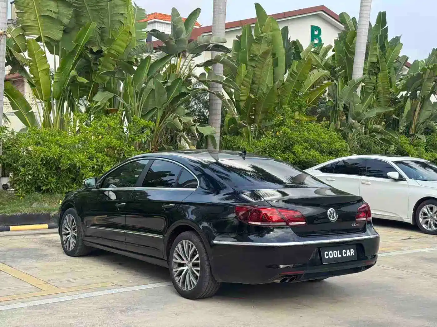Volkswagen FAW-Volkswagen CC 2015 2.0TSI Supreme Edition фото 12