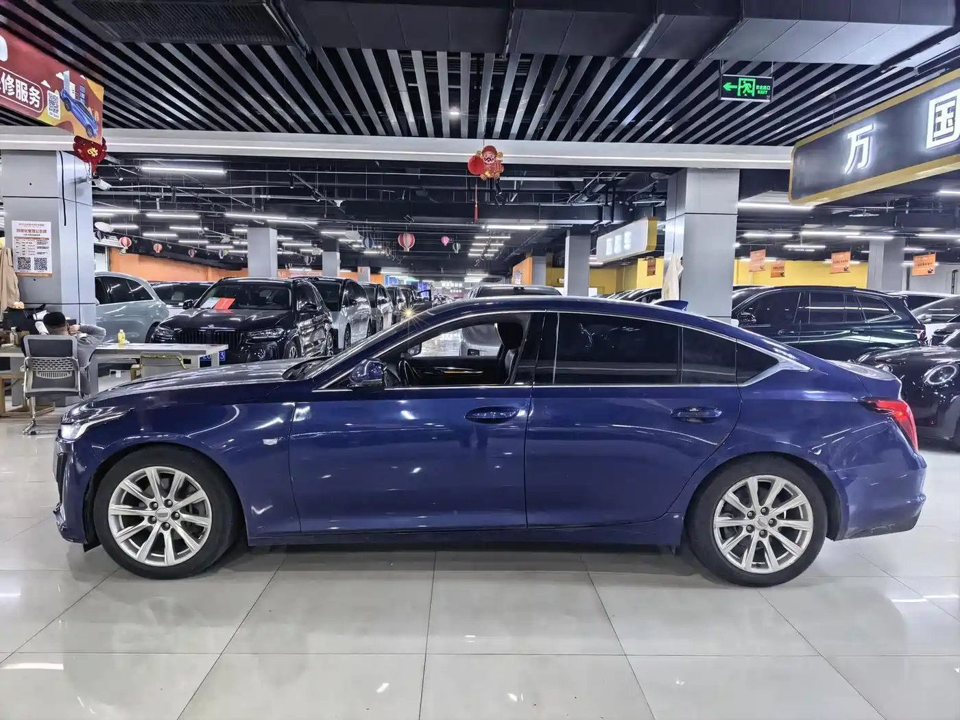 Cadillac CT5 2020 2020 28T Fashion Model