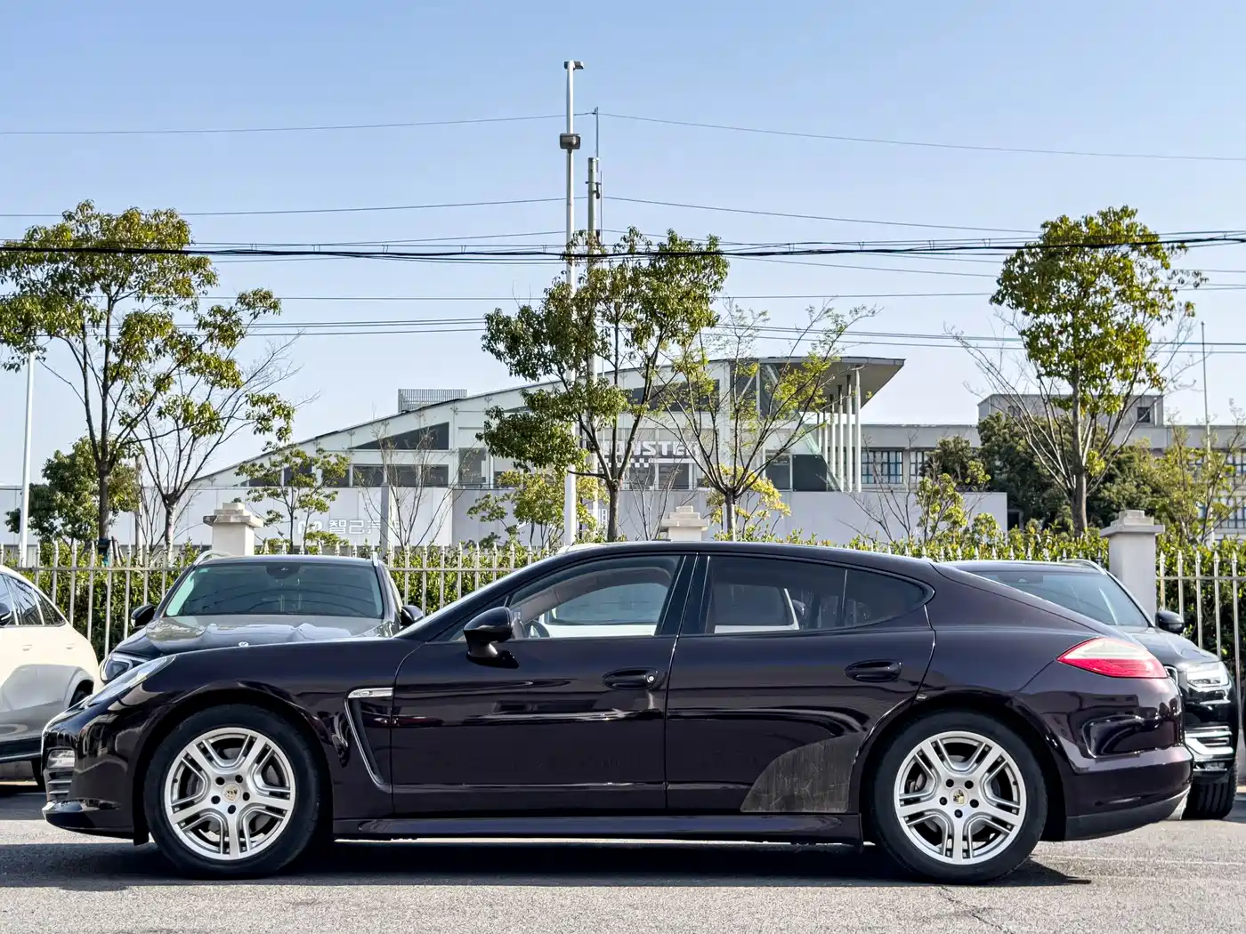 Porsche Panamera 2010 Panamera 4 3.6L фото 6