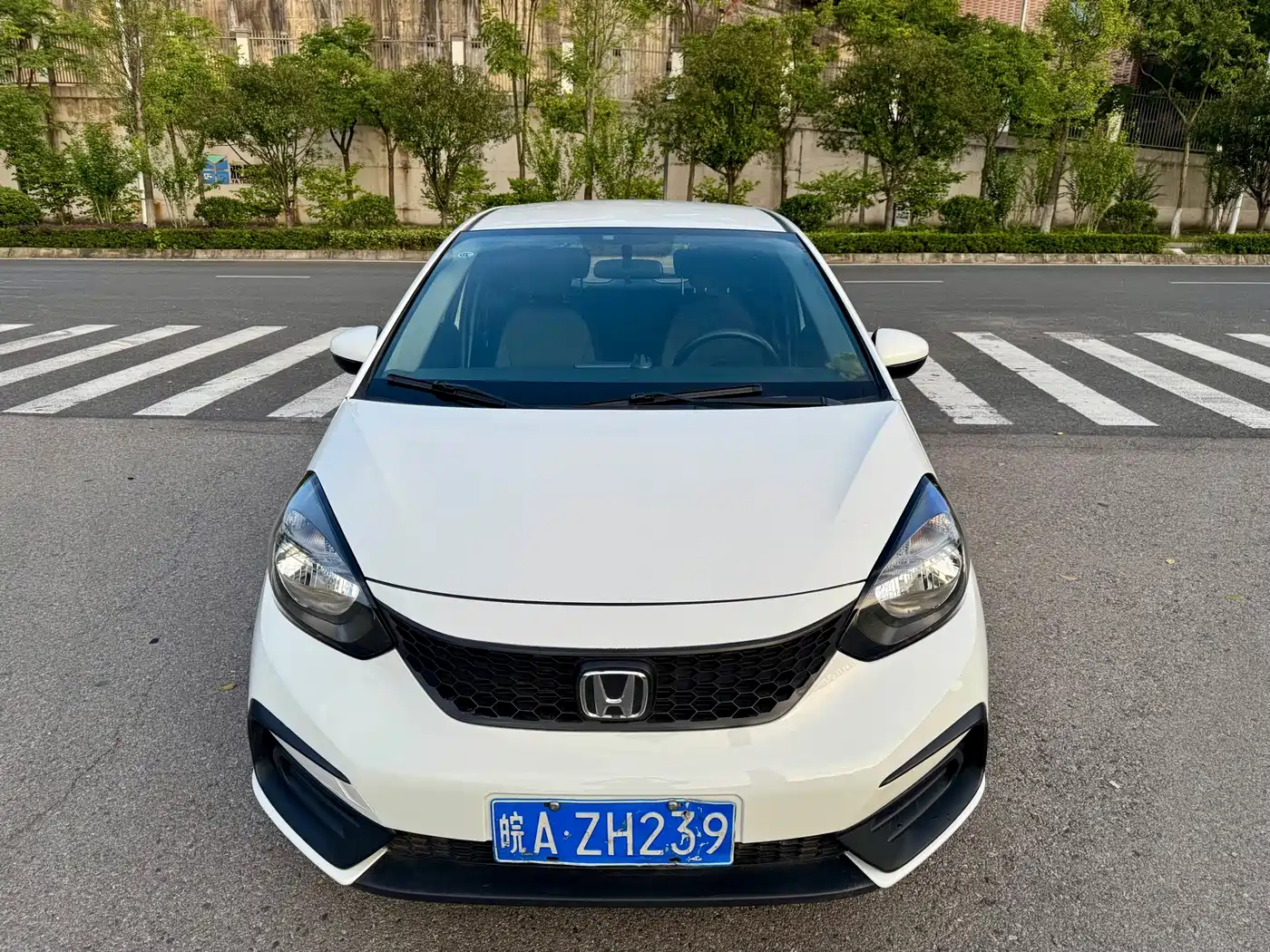 Фото 2 - Honda Fit