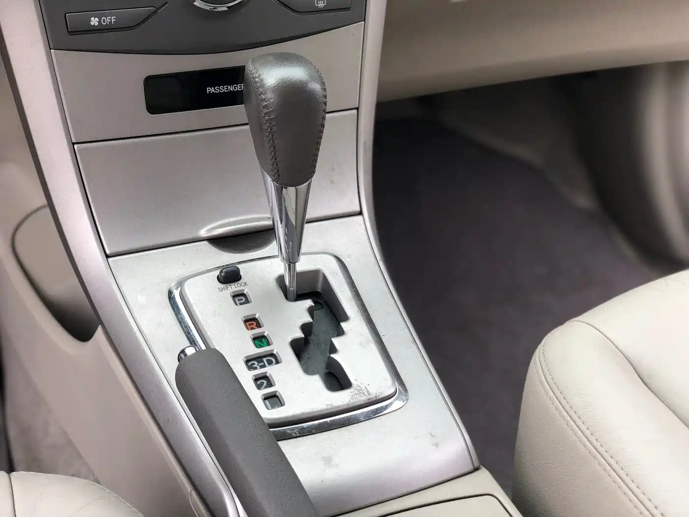 Toyota Corolla 2007 Model 1.8L Automatic GLX-i фото 11