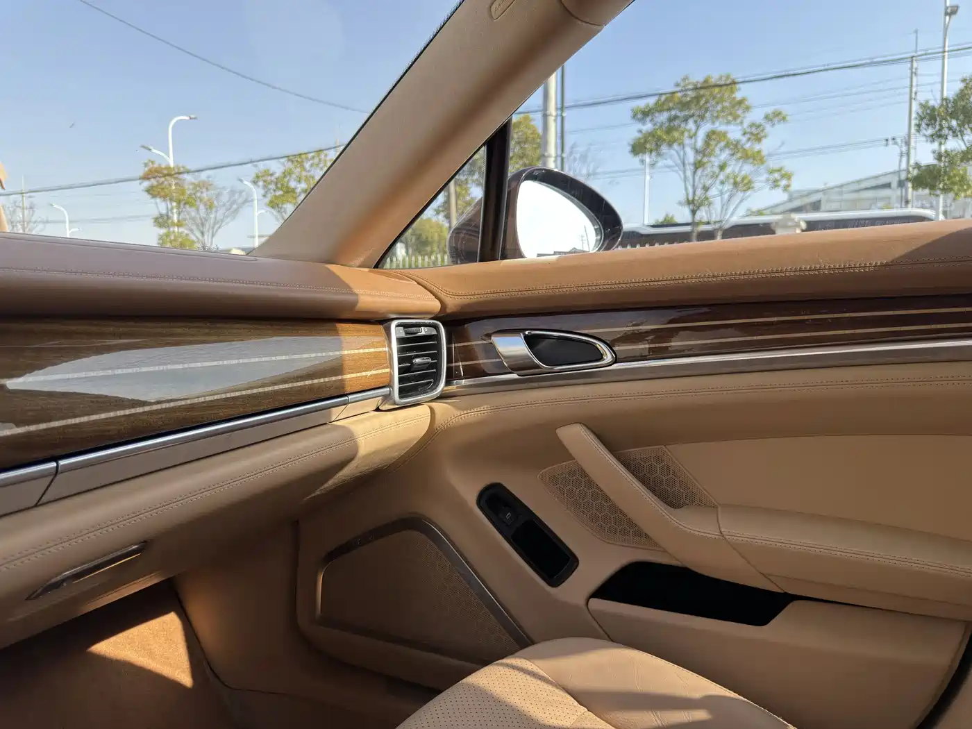 Porsche Panamera 2010 Panamera 4 3.6L фото 13