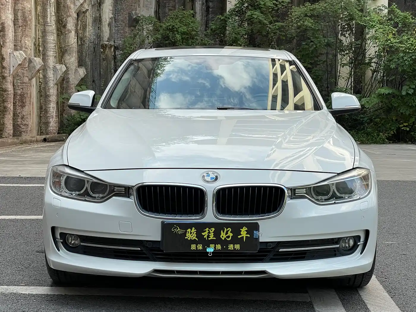 BMW 3 Series 2014 320Li Fashion фото 2