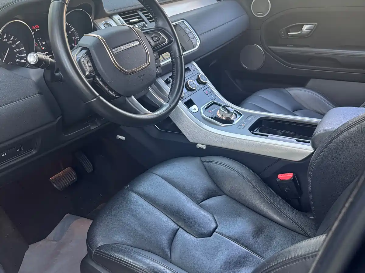 Фото 4 - Land Rover Range Rover Evoque