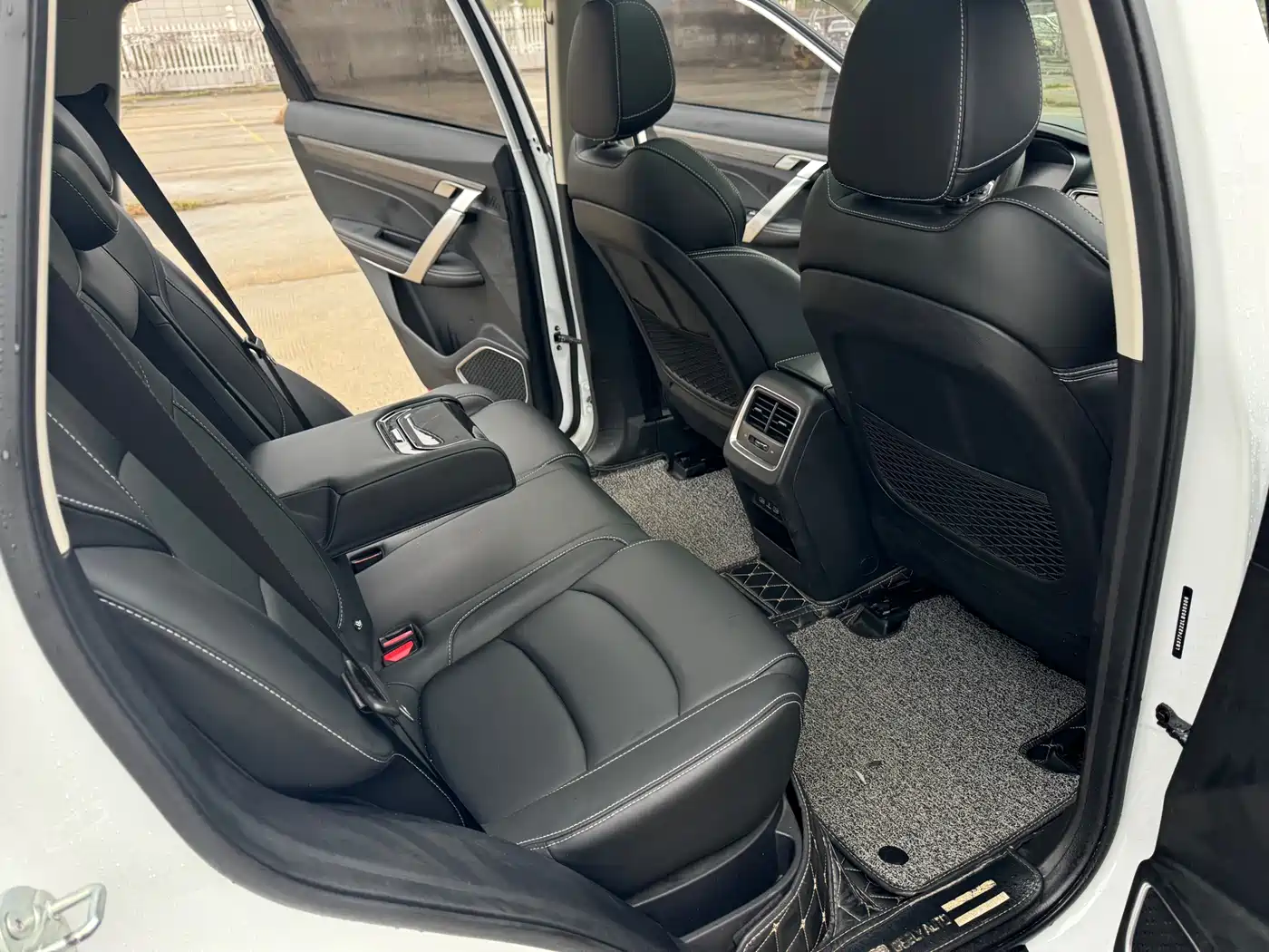 GEELY AUTOMOBILE BOYUE