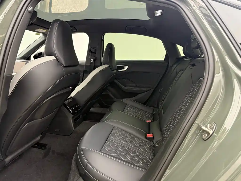 Audi A5L 2025 2.0T Sport Edition Plus фото 11