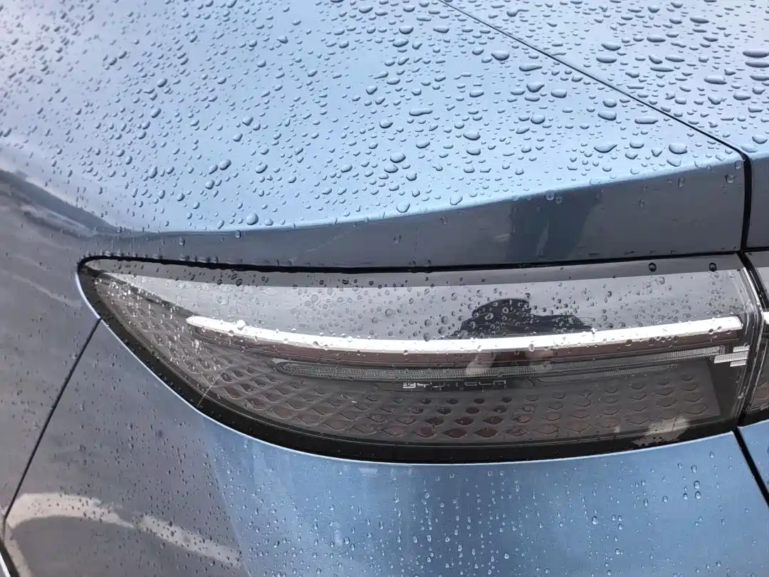 BYD Seal 2022 700km Long Range RWD Edition фото 6