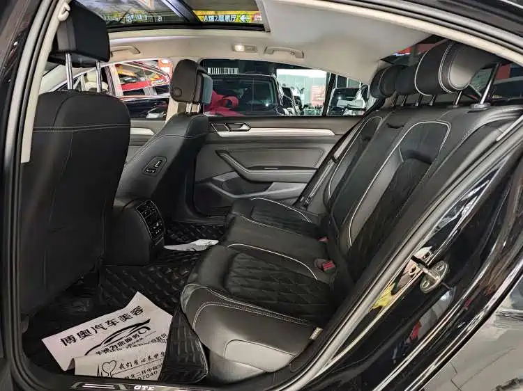 Volkswagen Magotan GTE Plug-in Hybrid 2022 GTE Luxury фото 9