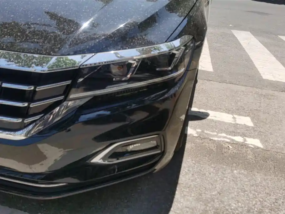 Volkswagen Passat 2019 330TSI Elite Version China VI фото 4