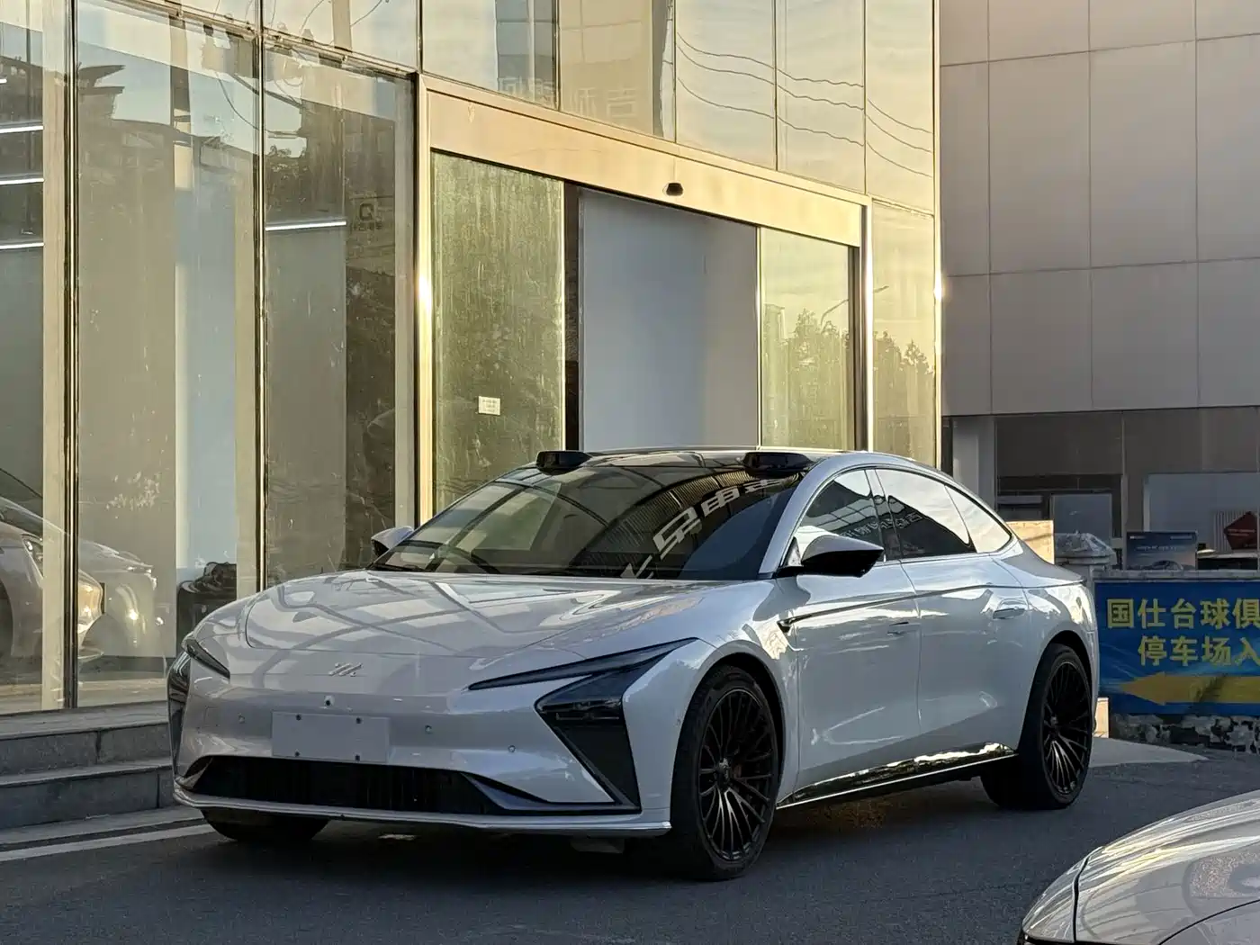 IM Motors IM L7 2022 Dynamic