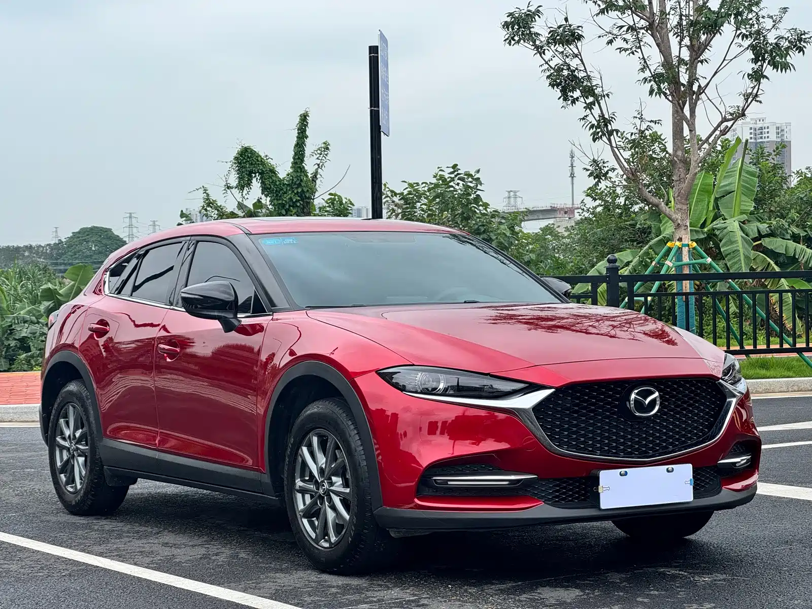 Фото 3 - Mazda CX-4