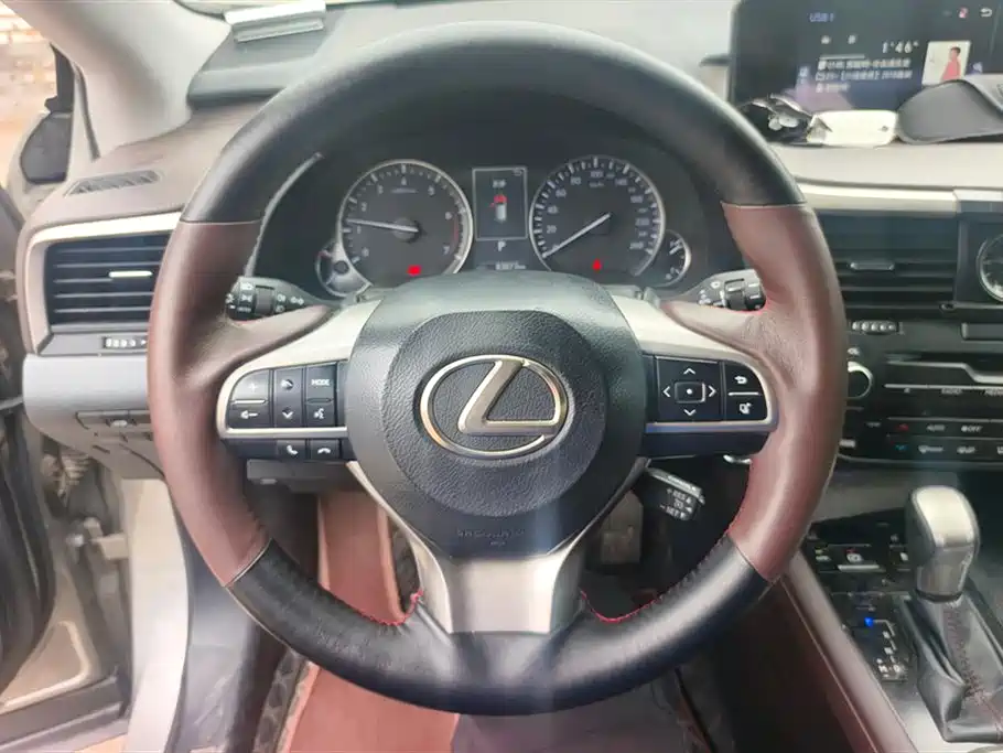 Lexus RX 2016 300 4WD Elegance Edition (China V) фото 15
