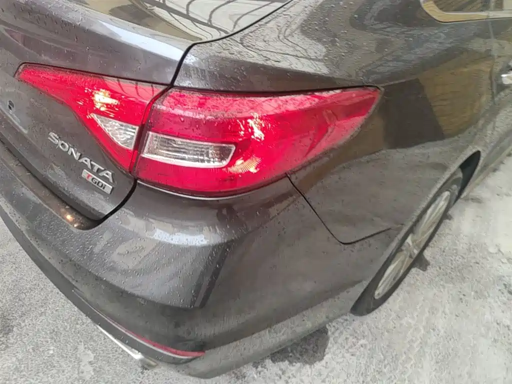 Hyundai Sonata 2015 1.6T GLS Smart фото 8