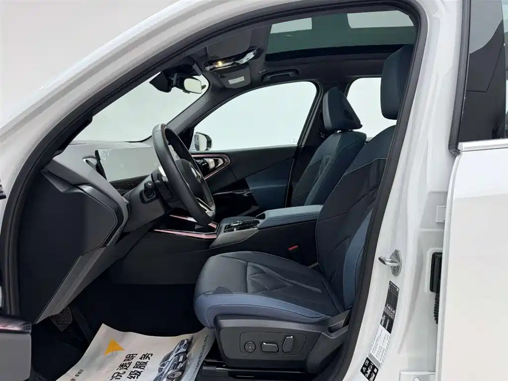 BMW X3 2025 xDrive30L Premium M Sport Package фото 15