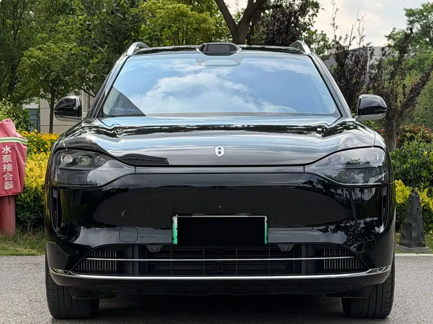 AITO Wenjie AITO M9 2024 Range Extender Max Edition 42kWh 6-seater фото 2
