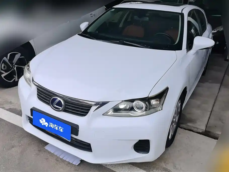 Lexus CT 2012 Model CT200h Elite Edition