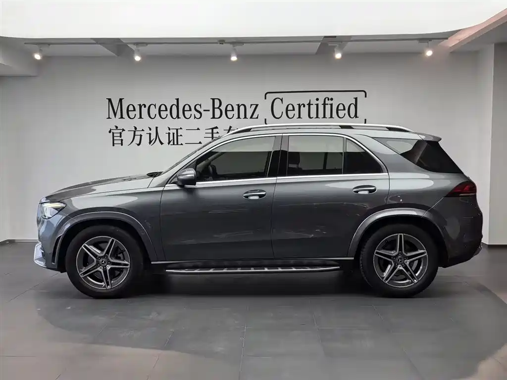 Mercedes-Benz GLE 2021 GLE 450 4MATIC Luxury фото 10