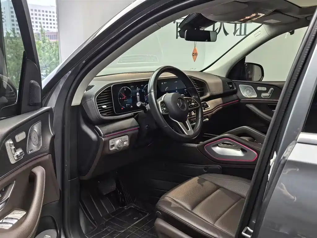 Mercedes-Benz GLE 2021 GLE 450 4MATIC Luxury фото 5