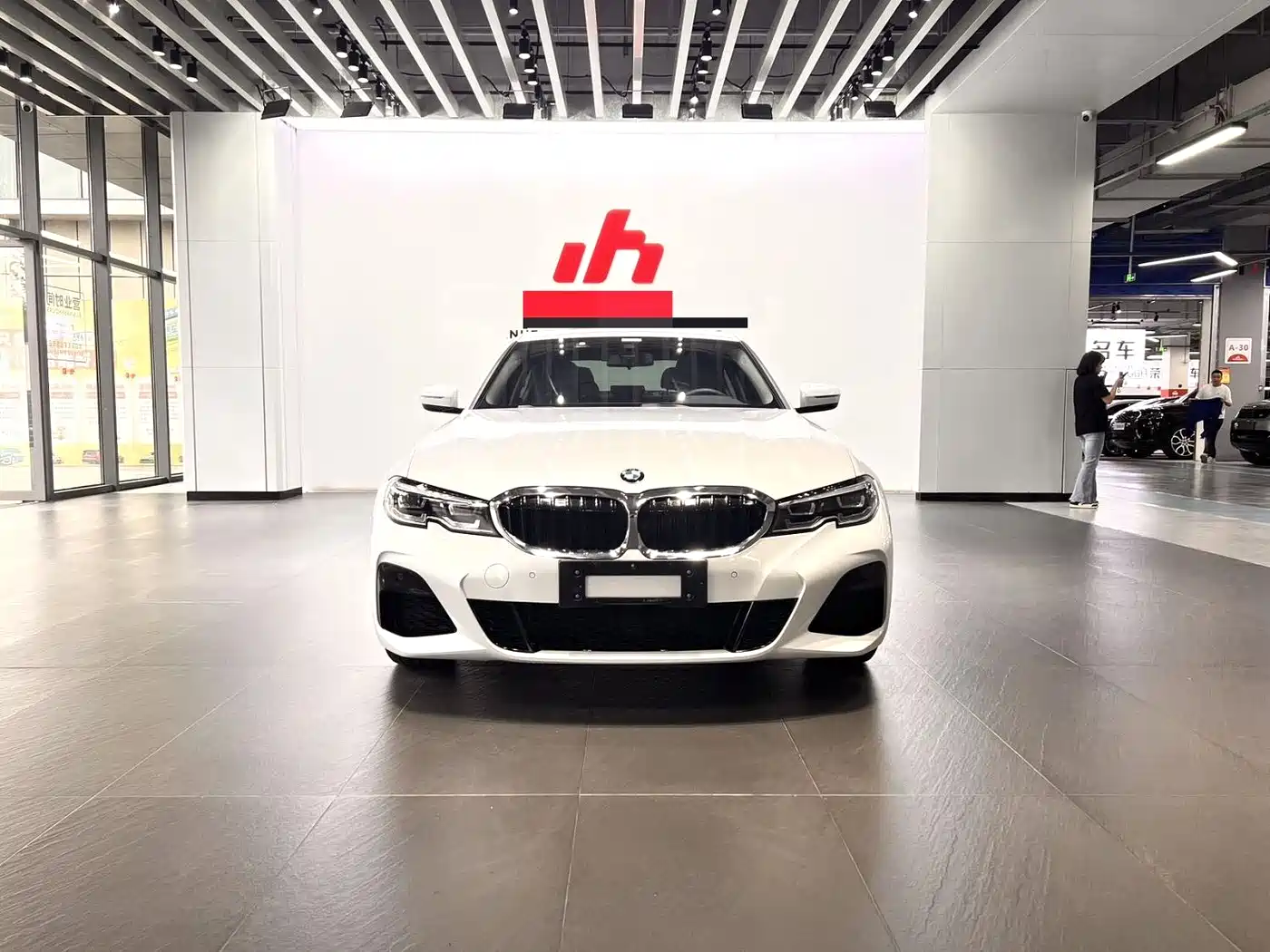 BMW 3 Series 2020 325Li M Sport Package фото 2