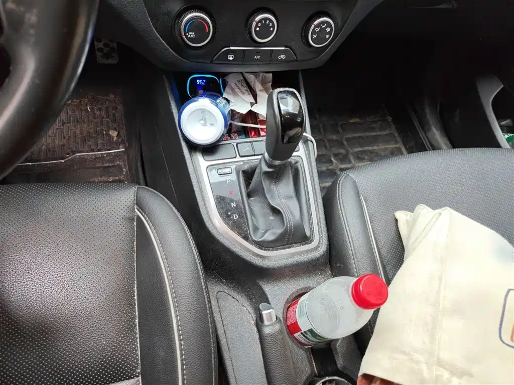 Hyundai Beijing Hyundai ix25 2015 1.6L Automatic 2WD Smart GLS фото 7