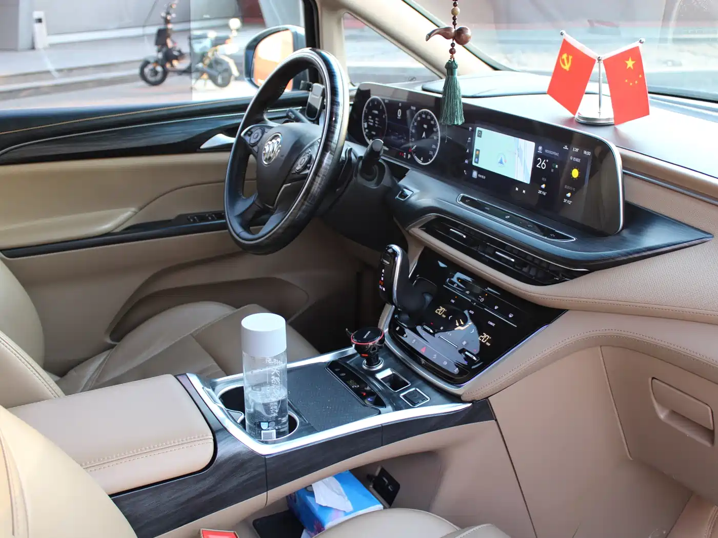 Buick GL8 2021 ES Landlord 653T Smart Flagship фото 12