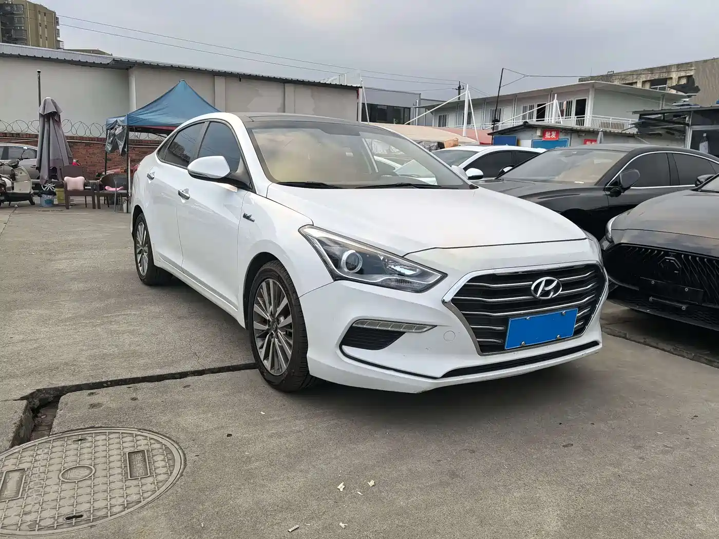 HYUNDAI NAME PICTURE