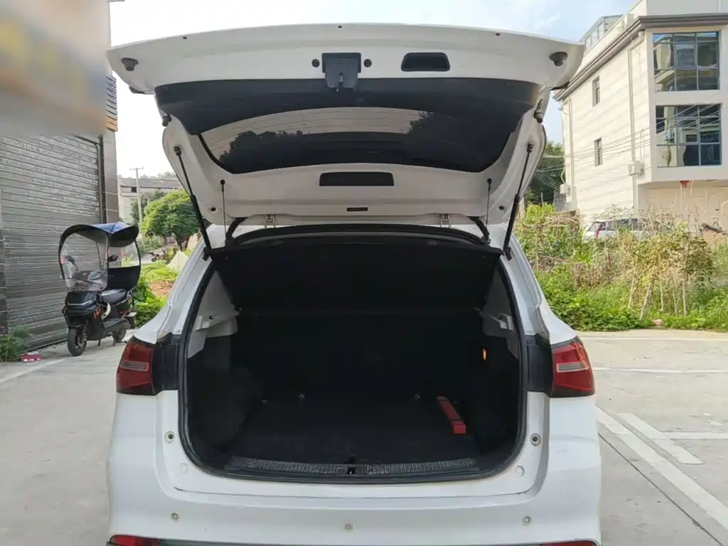 Roewe RX3 2020 2020 1.6L CVT 4G Ultra Comfort Elite