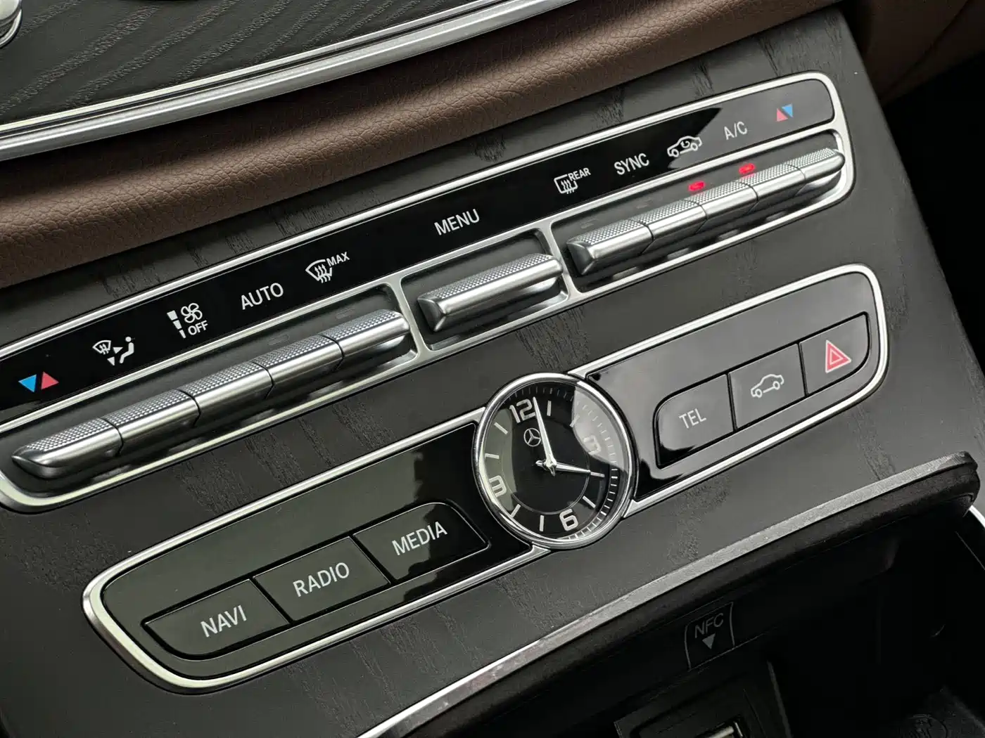 Mercedes-Benz E-Class 2019 Facelift E 300 L Sport Fashion фото 15
