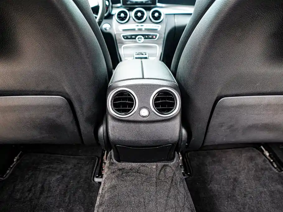 Mercedes-Benz C-Class 2016 C 200 L Sport фото 17