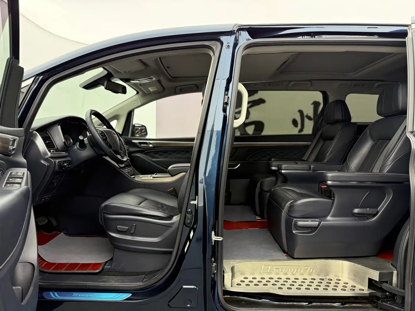 GAC Trumpchi Trumpchi M8 2020 Pilot 390T Prestige Edition фото 4