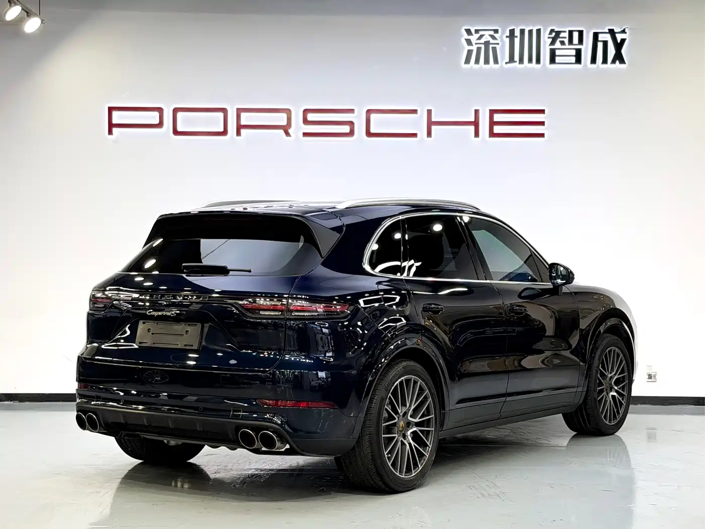 PORSCHE CAYENNE