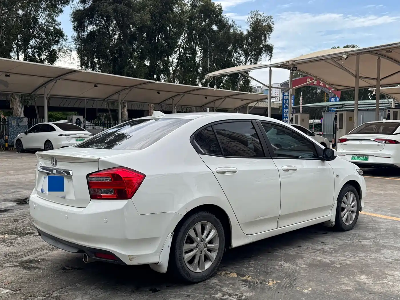 Honda City Classic 2014 2014 Trend 1.5L Automatic Elite Edition