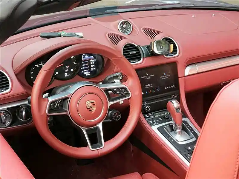 Porsche 718 2022 Boxster 2.0T фото 9