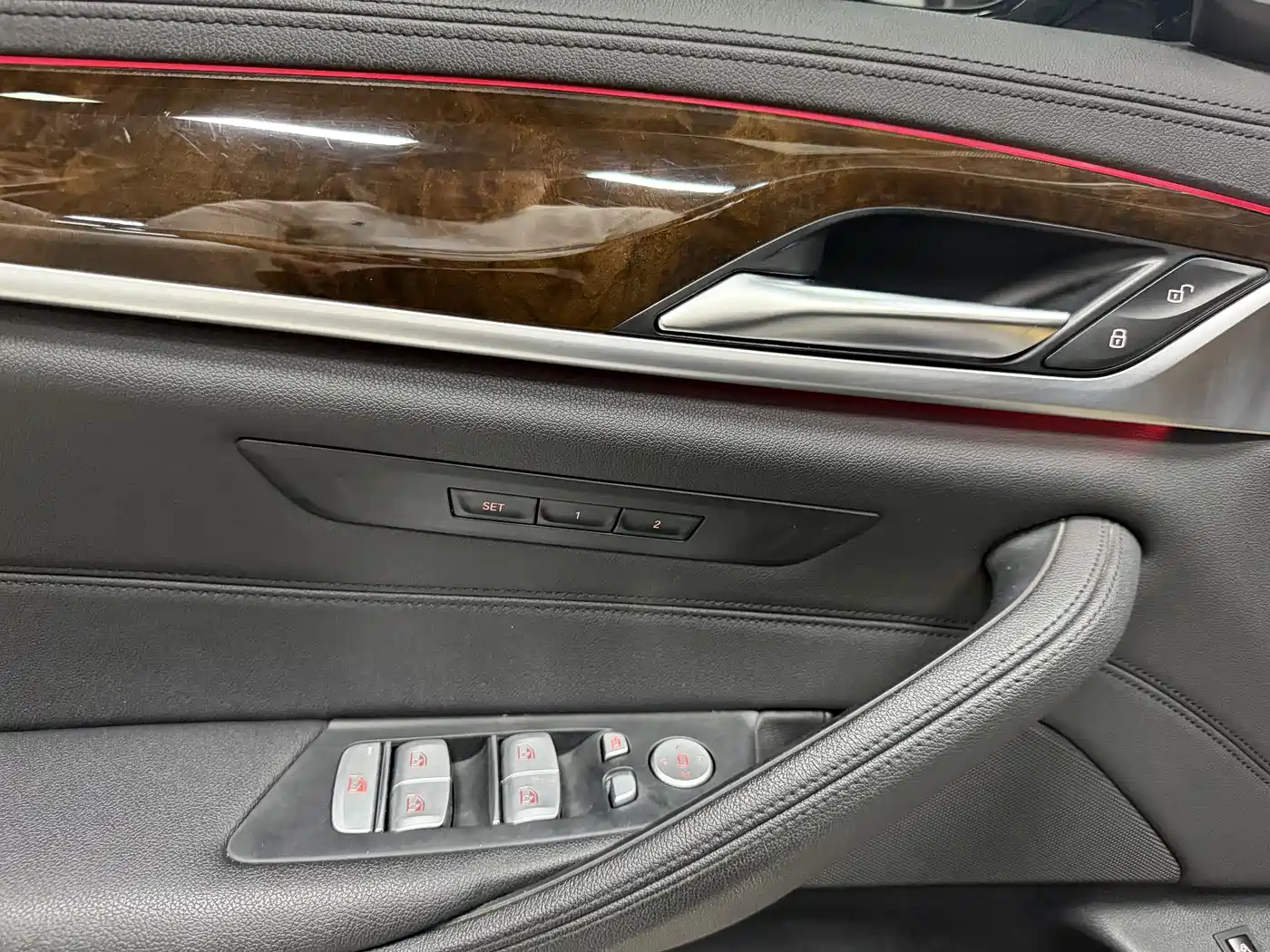 BMW 5 Series 2018 525Li Luxury Package фото 19