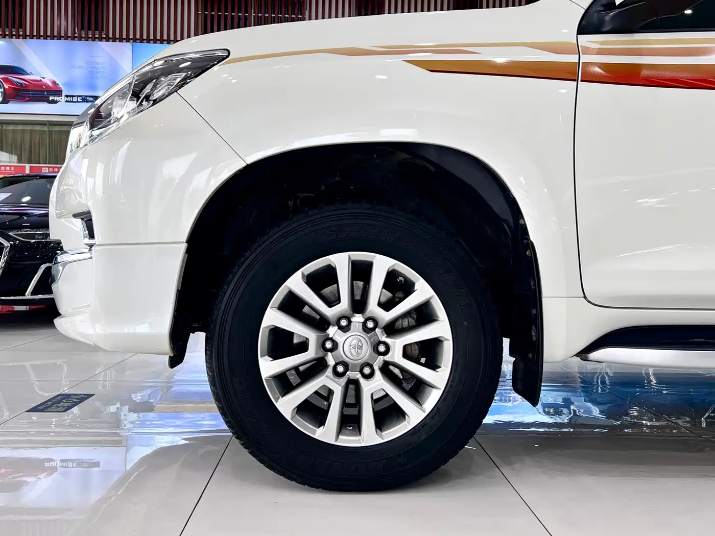 Toyota Prado 2019 3.5L Automatic TX-L Zunxiang Edition фото 24