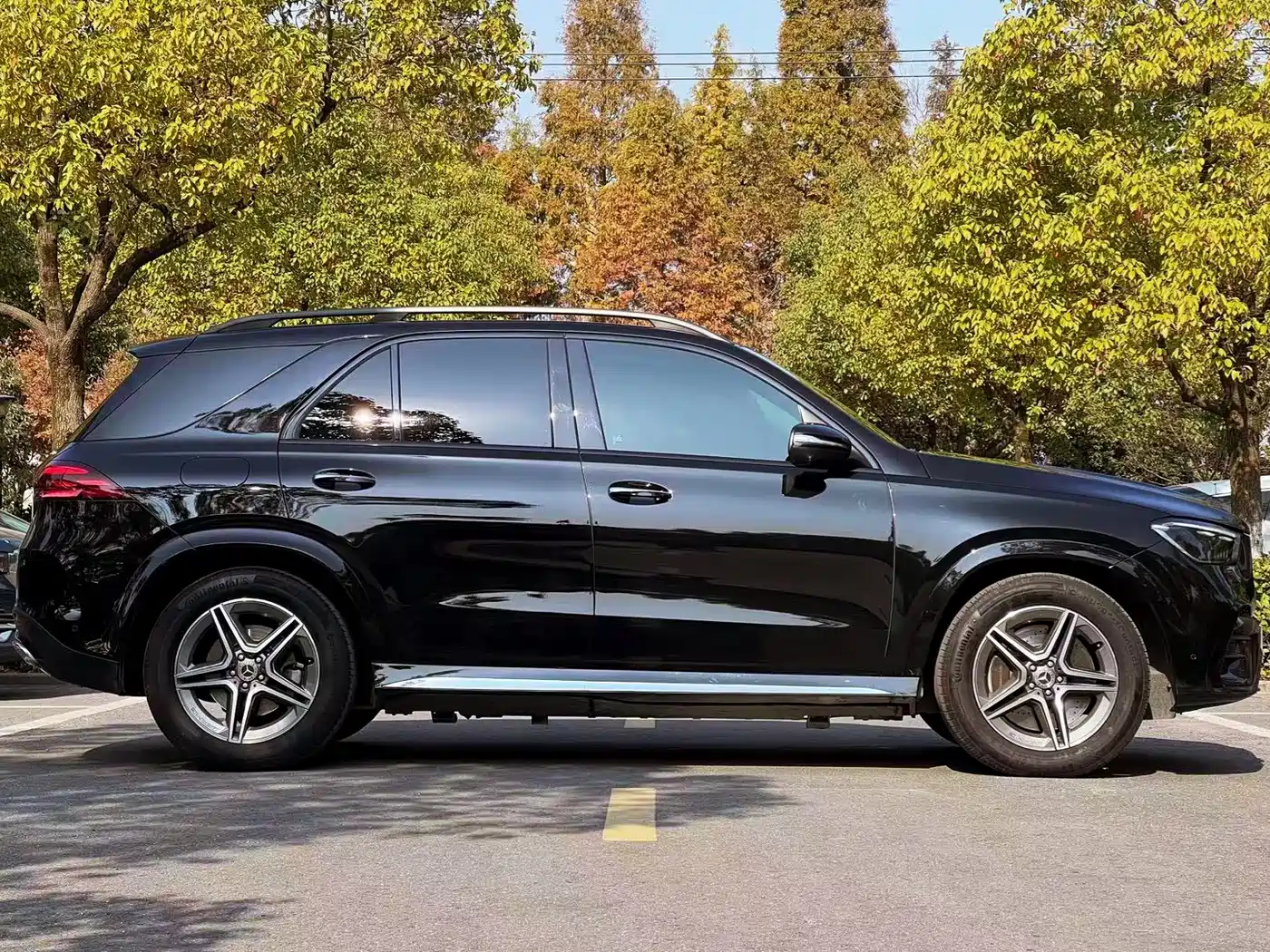 Mercedes-Benz GLE 2025 GLE 450 4MATIC Fashion фото 4