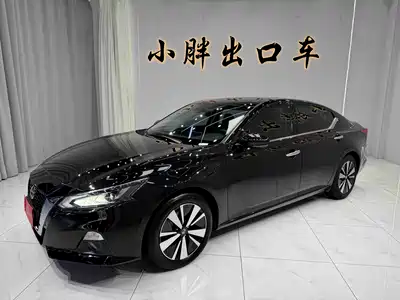 Nissan Teana