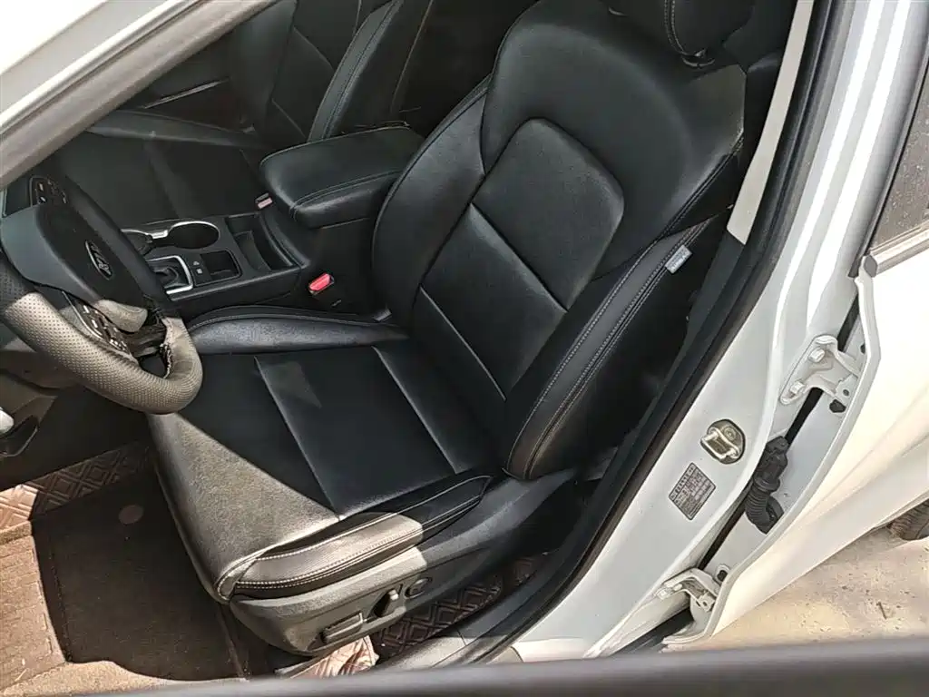 KIA KX5