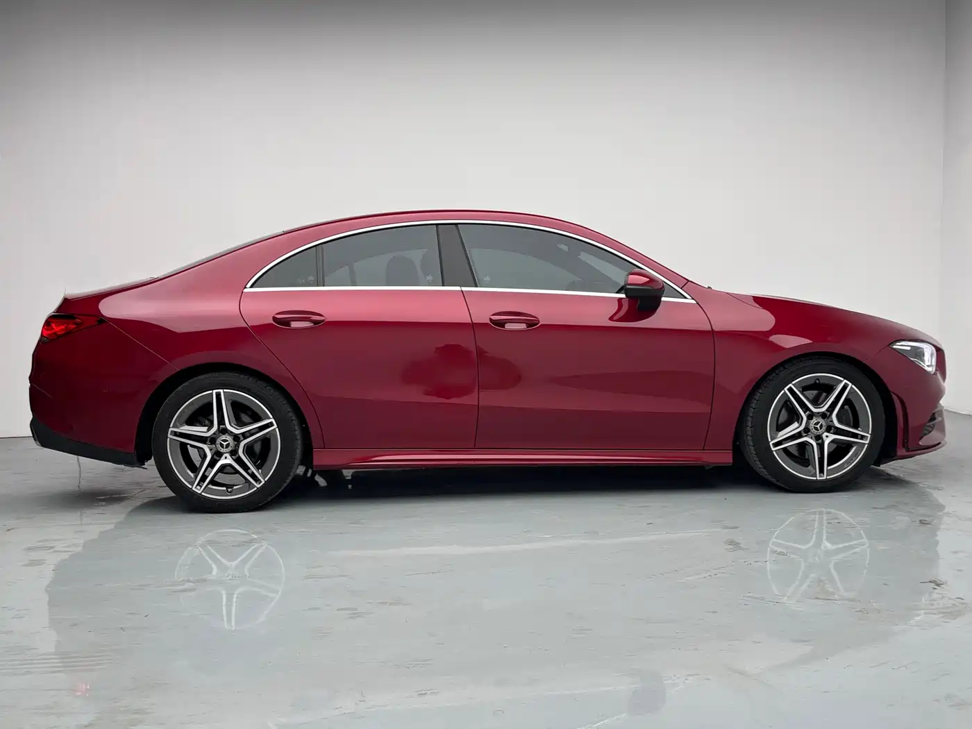 Mercedes-Benz CLA (Import) 2020 CLA 200 фото 12