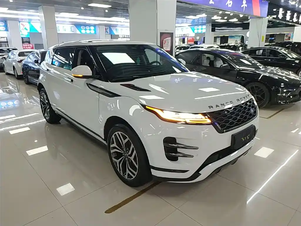 Land Rover Range Rover Evoque 2022 Range Rover Evoque L 249PS R-Dynamic Luxury Edition фото 4