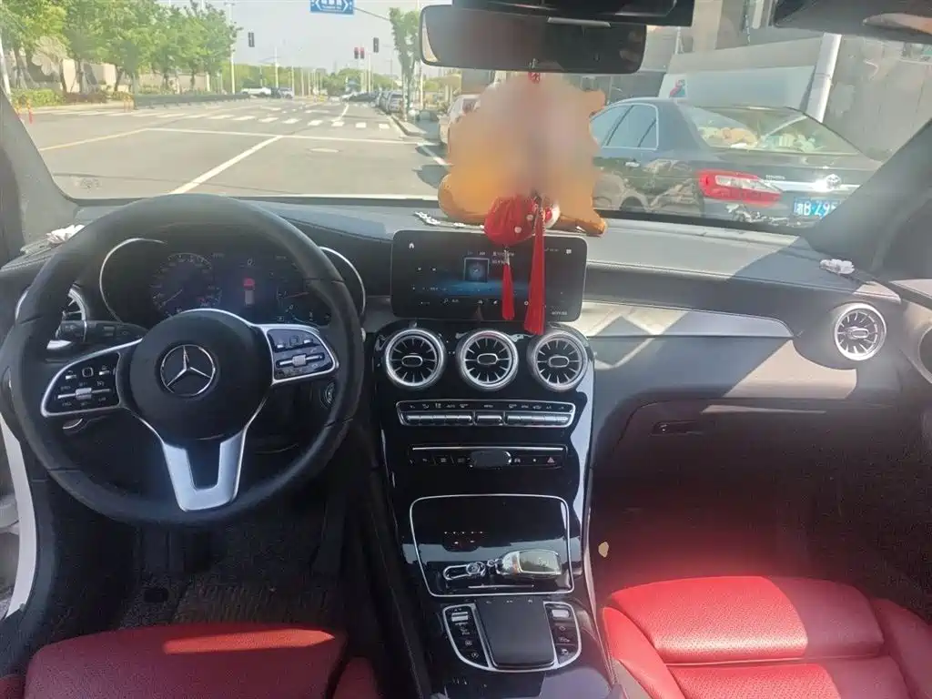 Mercedes-Benz GLC 2020 Facelift GLC 260 L 4MATIC Dynamic фото 13