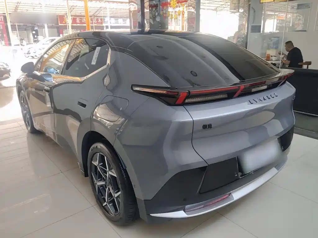 2026 Lynk & Co Z20