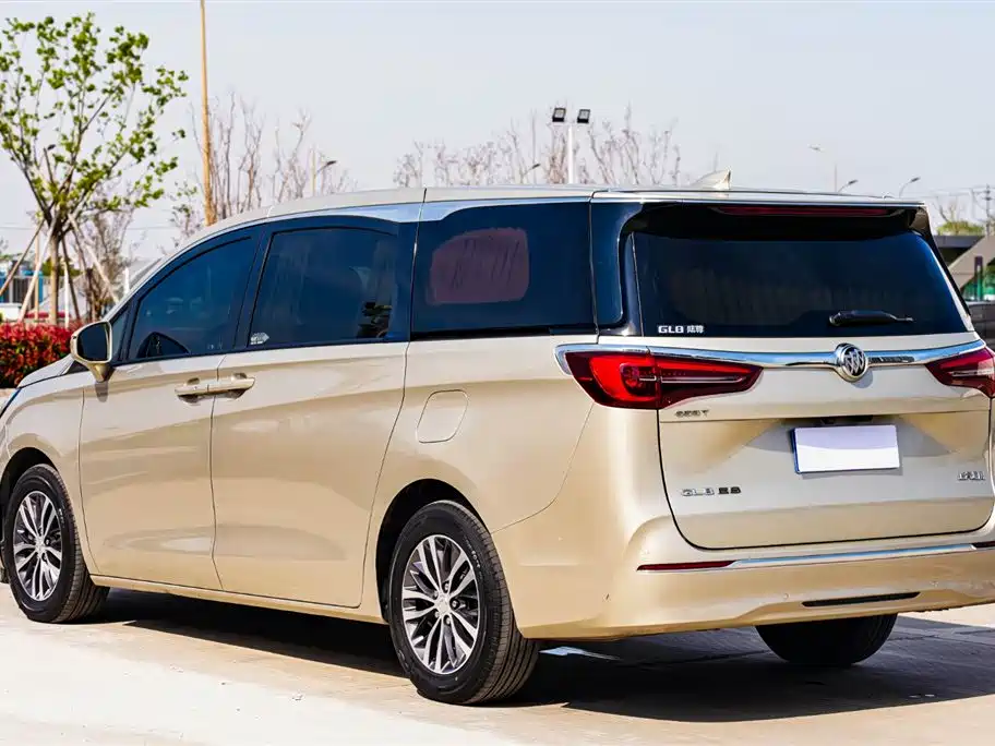 Buick GL8 2021 ES Landlord 653T Comfort фото 18
