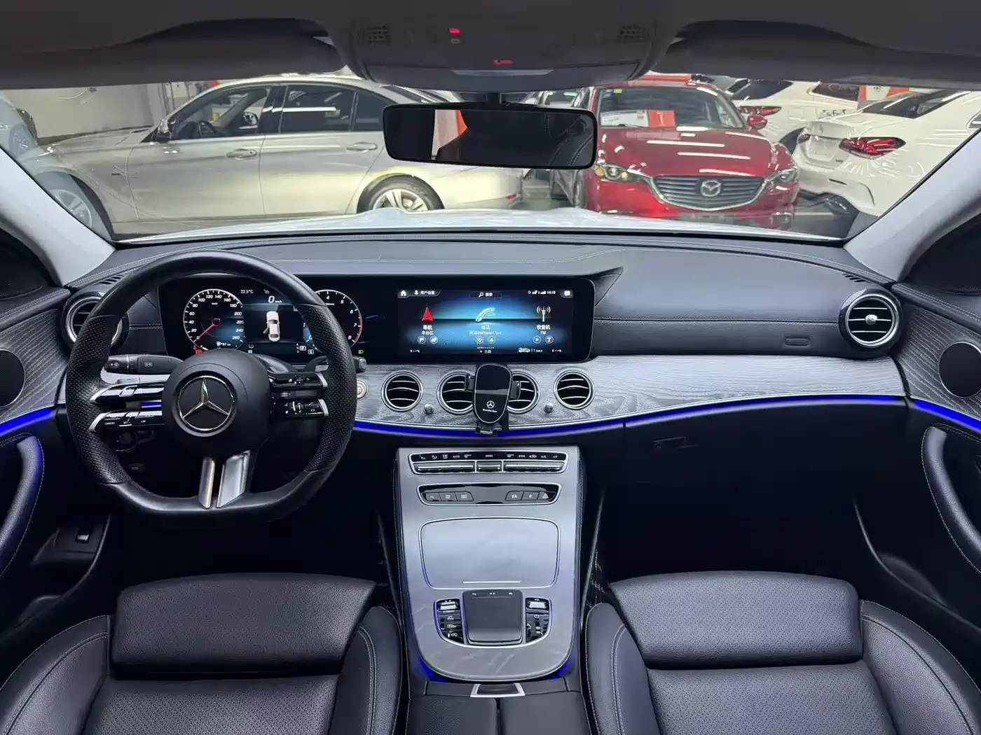 MERCEDES-BENZ E-CLASS