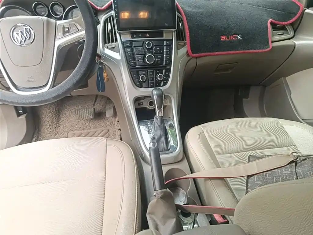 Buick Excelle 2013 GT 1.6L Automatic Fashion Edition фото 14