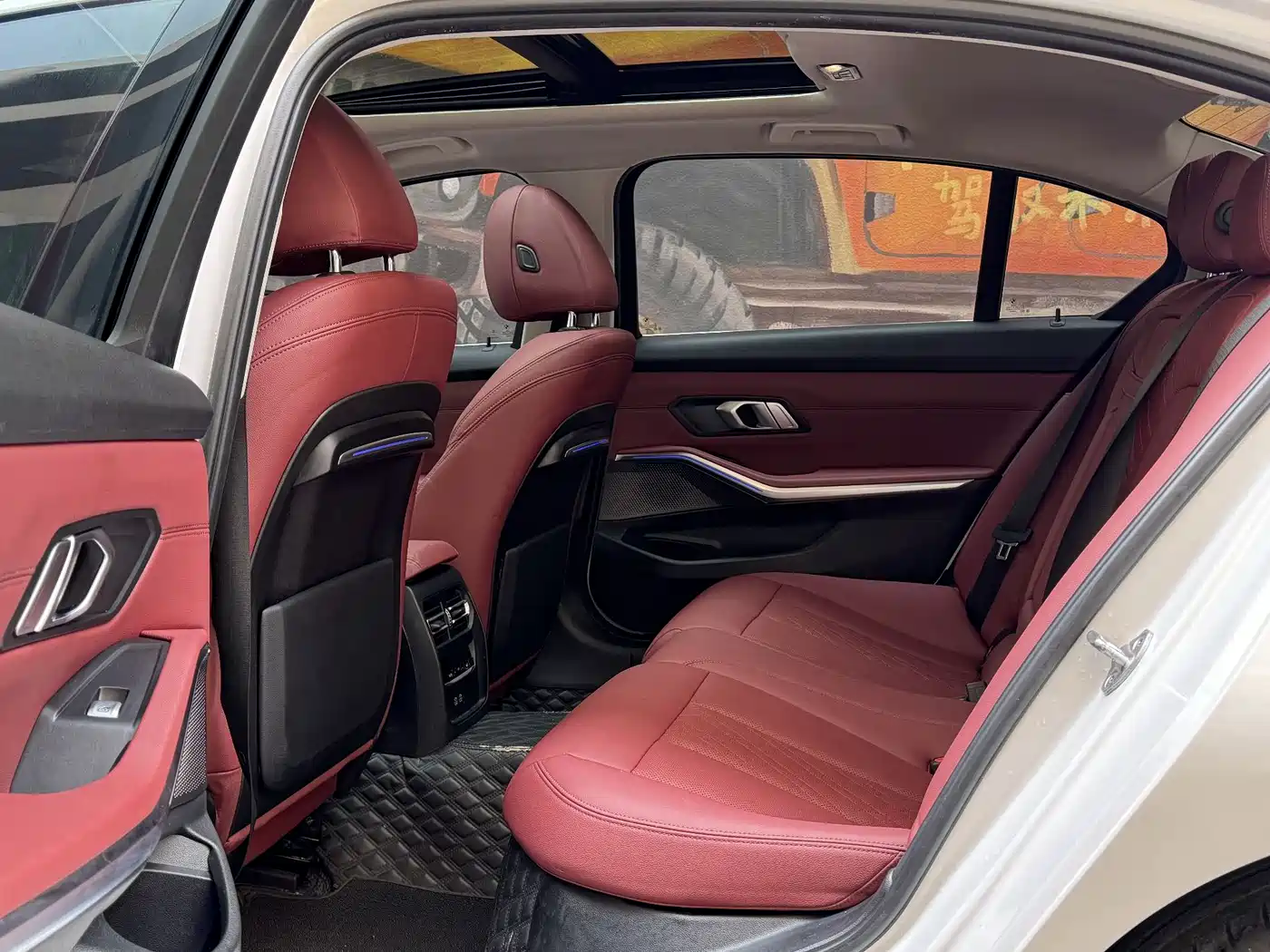 BMW 3 Series 2022 325Li M Sport Package фото 11